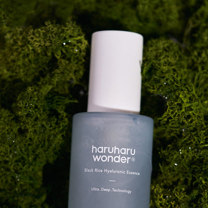 Haruharu Wonder | Črni riž Hialuronska esenca